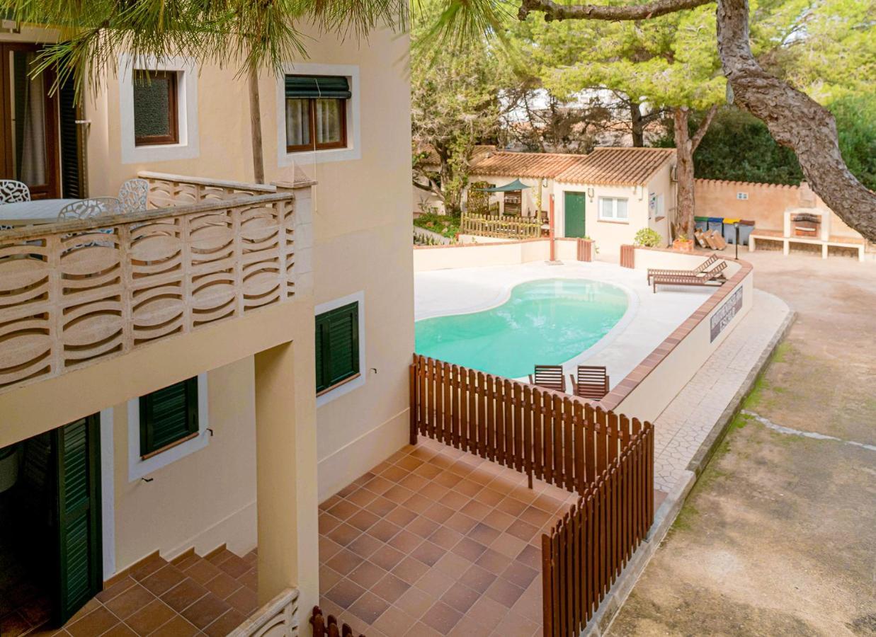 Apartamentos El Pino - Formentera Break 埃斯卡洛 外观 照片