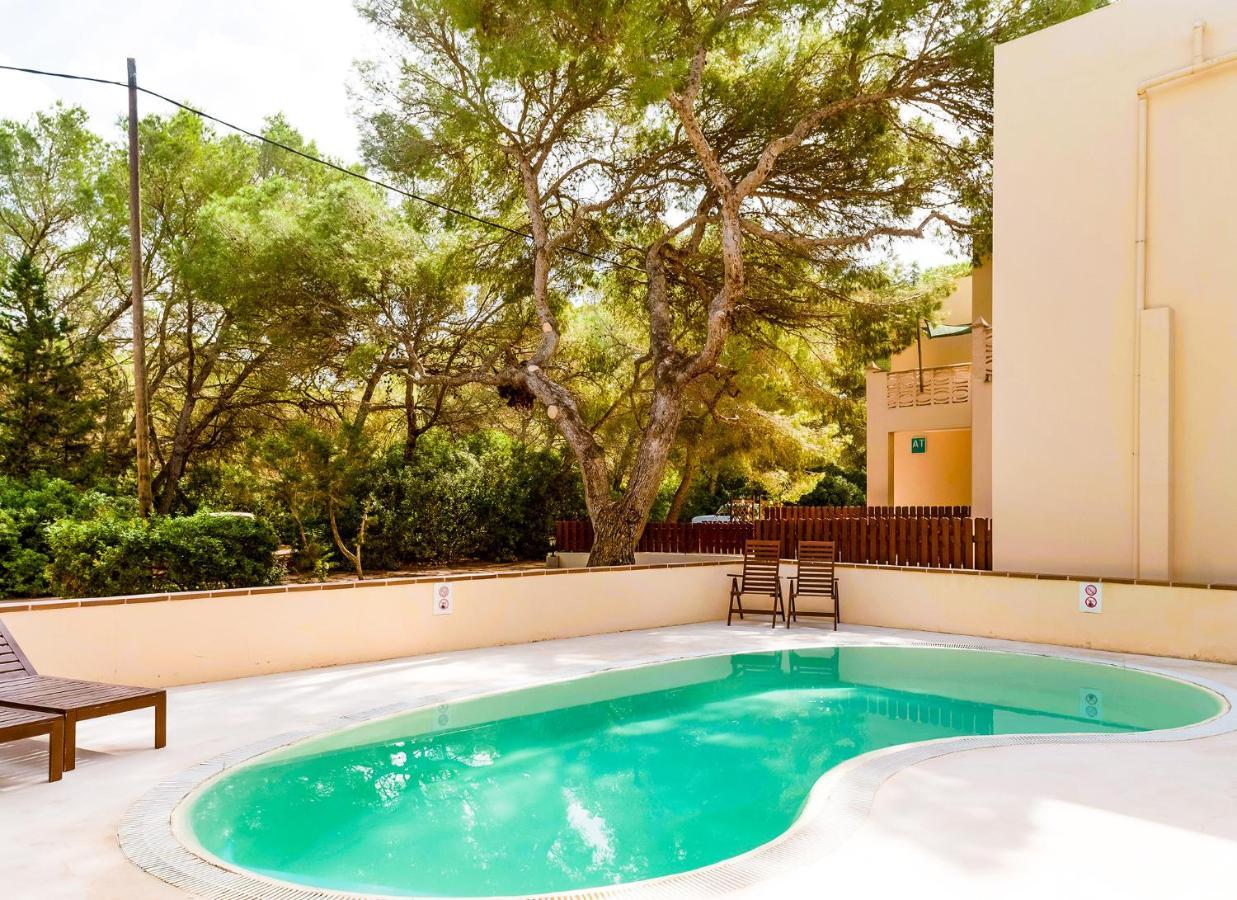 Apartamentos El Pino - Formentera Break 埃斯卡洛 外观 照片