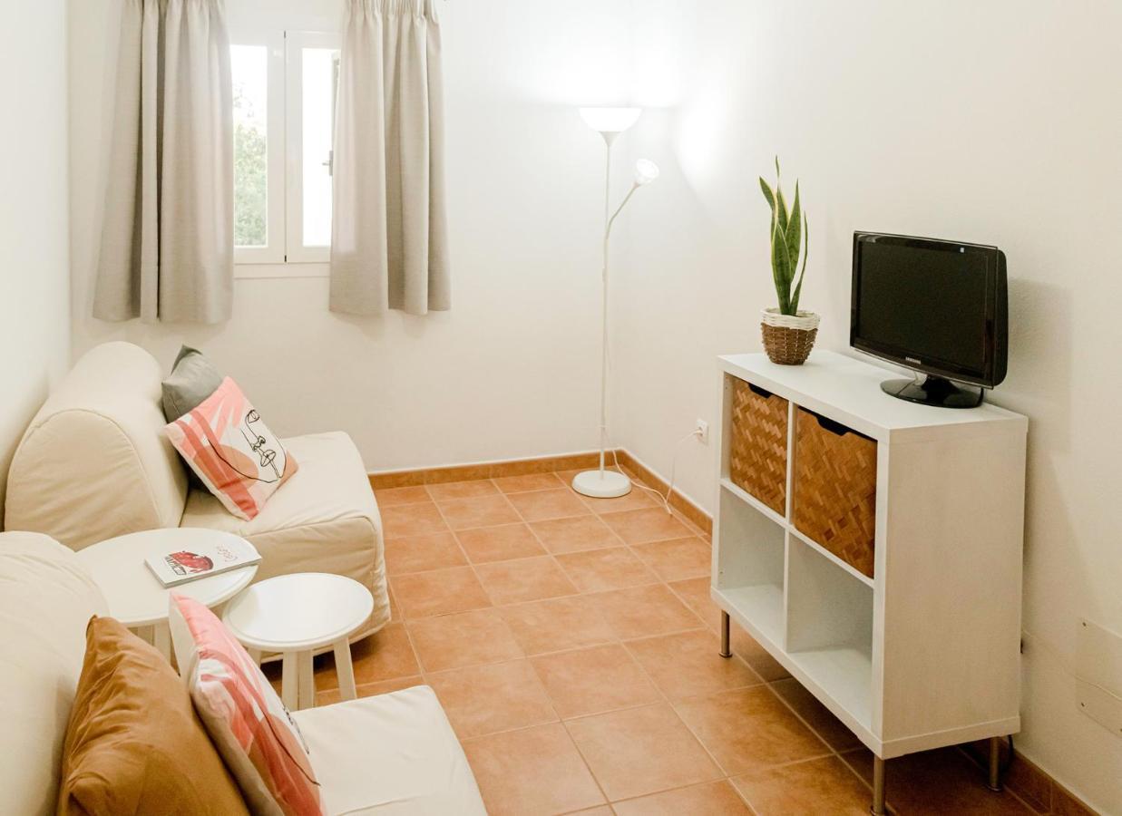 Apartamentos El Pino - Formentera Break 埃斯卡洛 外观 照片