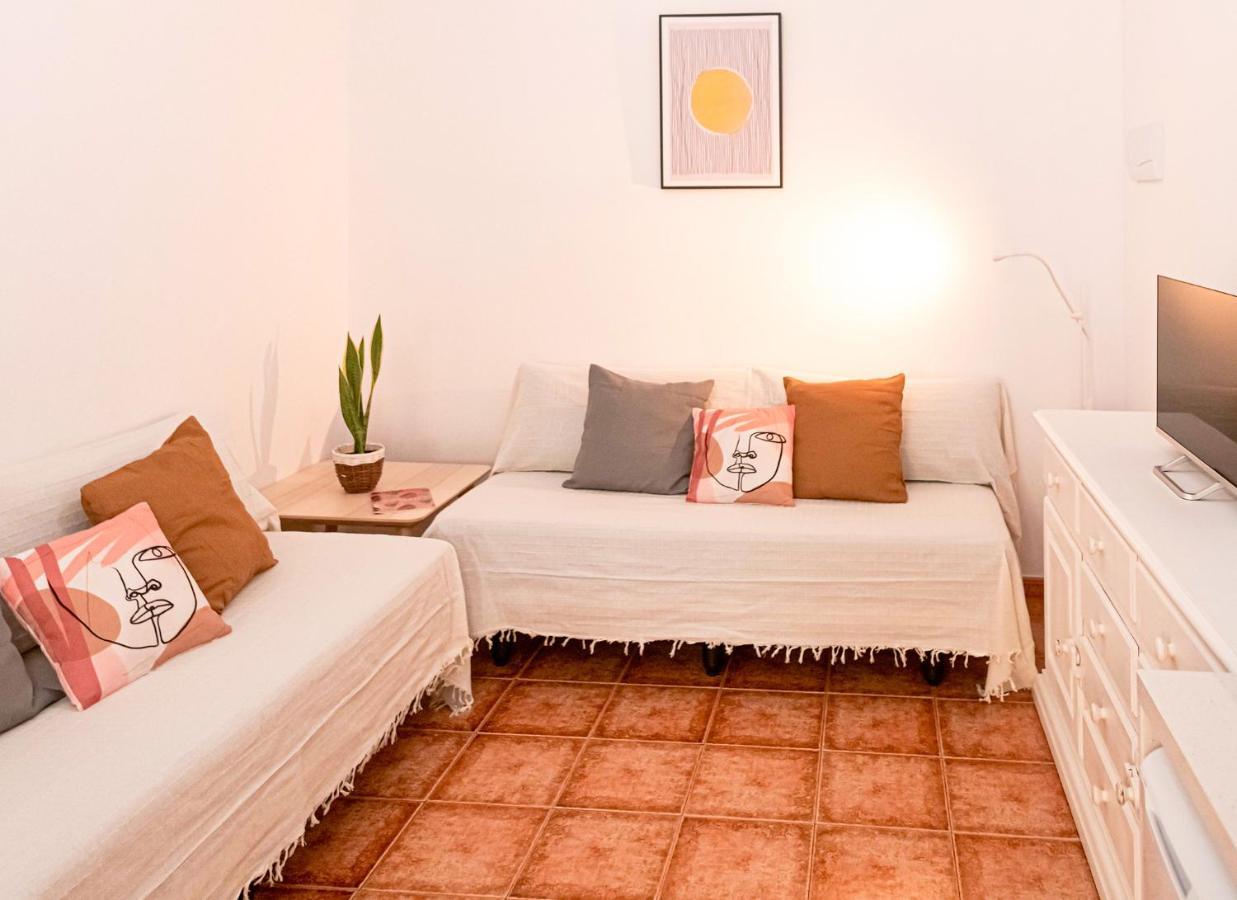 Apartamentos El Pino - Formentera Break 埃斯卡洛 外观 照片