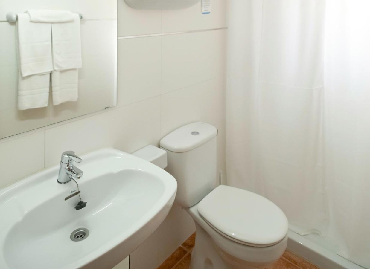 Apartamentos El Pino - Formentera Break 埃斯卡洛 外观 照片