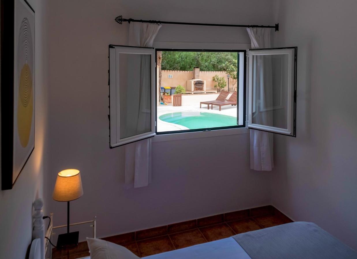 Apartamentos El Pino - Formentera Break 埃斯卡洛 外观 照片