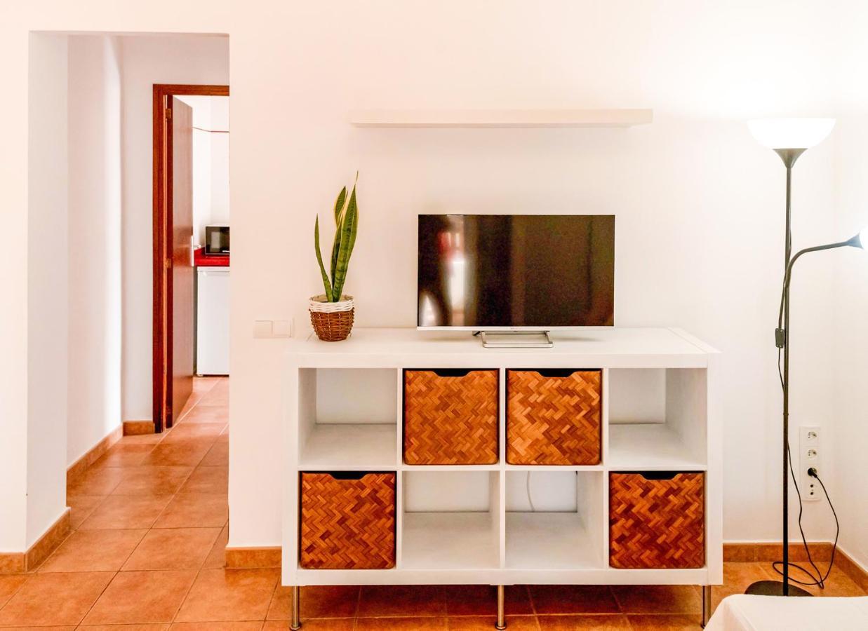 Apartamentos El Pino - Formentera Break 埃斯卡洛 外观 照片