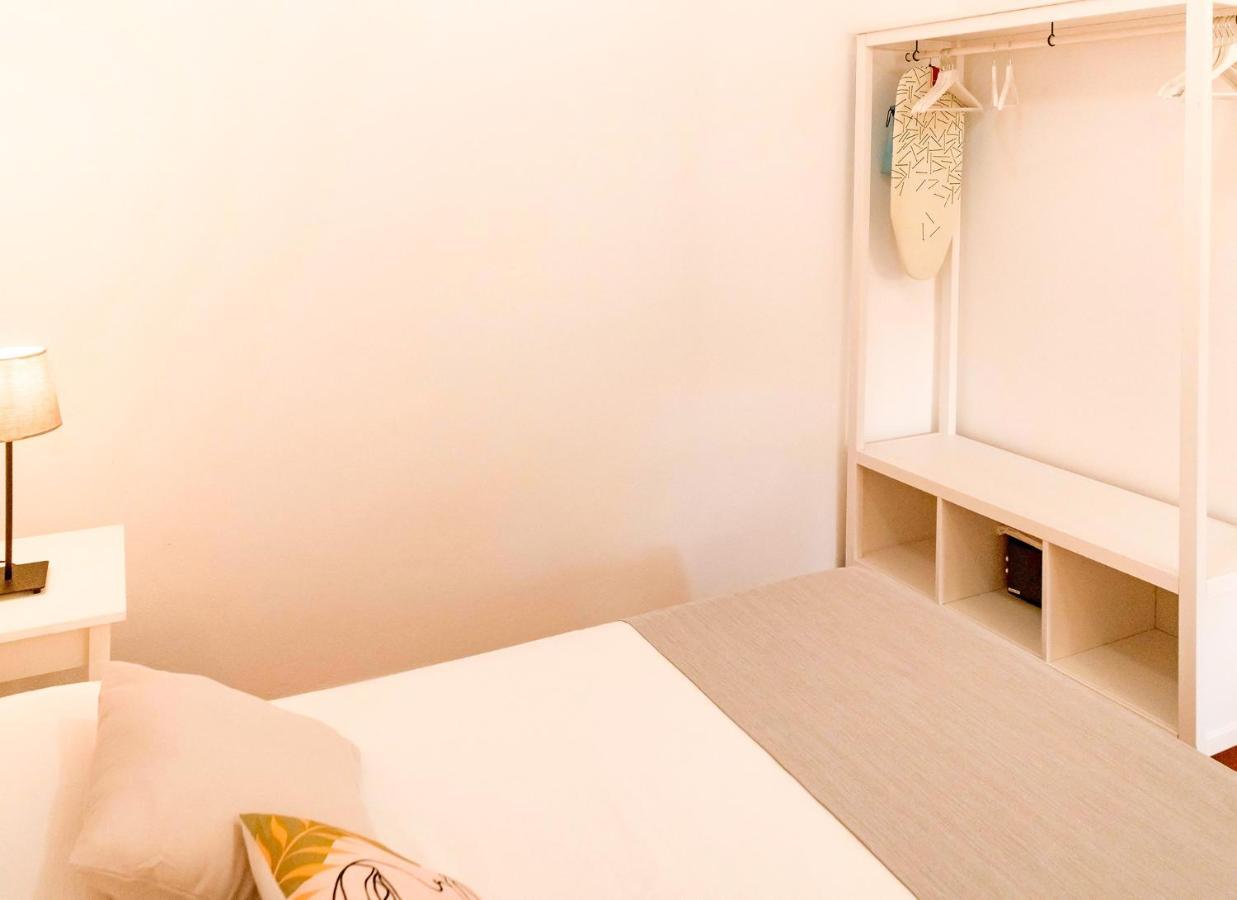 Apartamentos El Pino - Formentera Break 埃斯卡洛 外观 照片